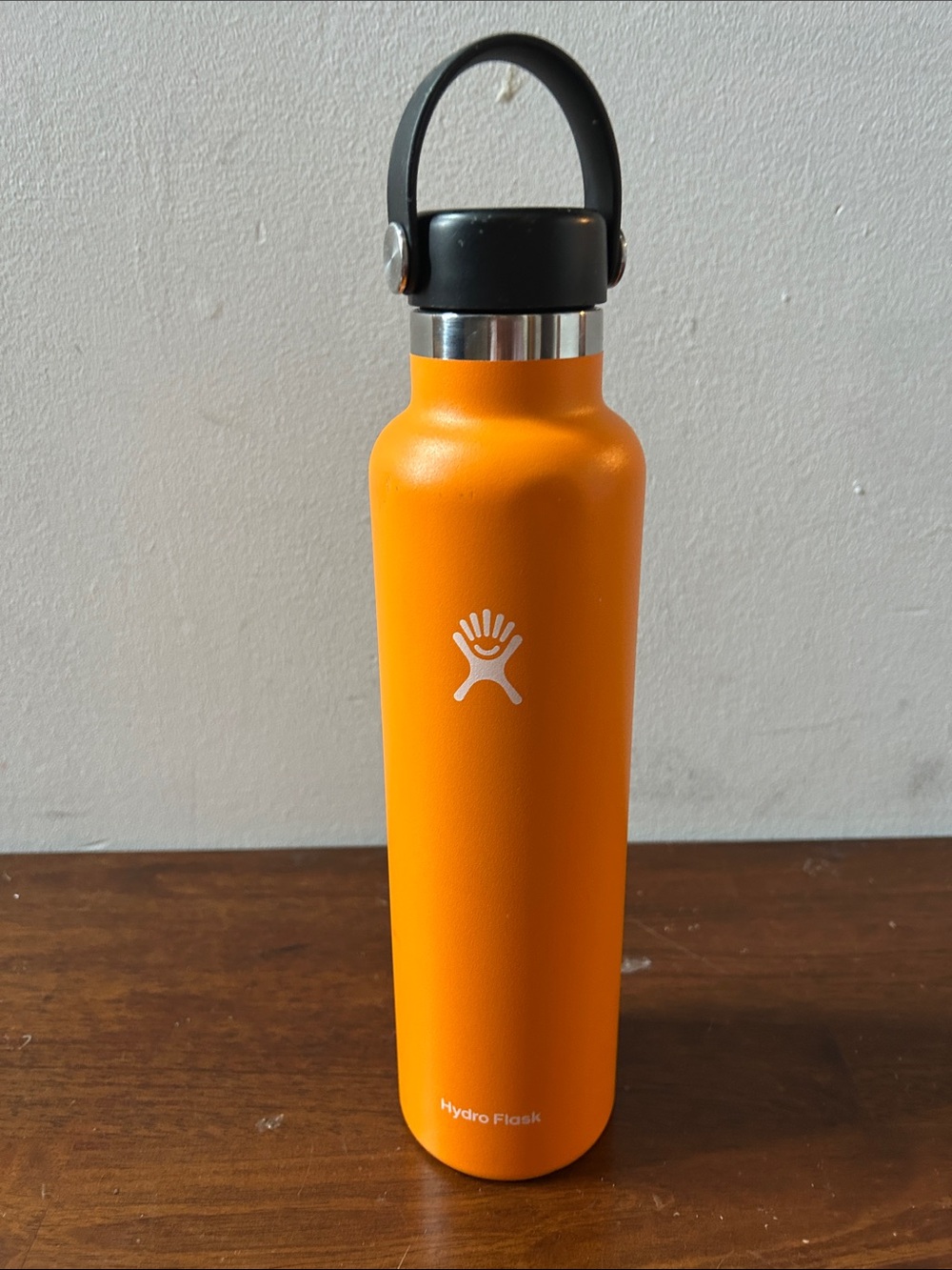 Hydro Flask 24oz water bottle